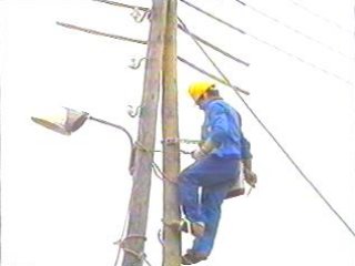 GESA CAMBIO POSTE (79)  PREVENCION RIESGOS
